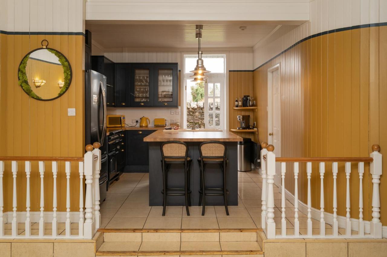 Villa 50Thehighstreet By The House Of Danu Kingussie Esterno foto